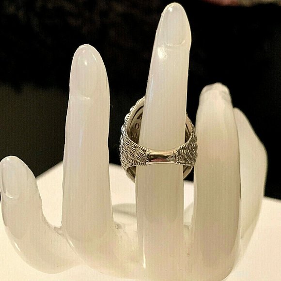 Judith Ripka Peach Quartz Ring. Sizes 7,9 - Picture 4 of 6